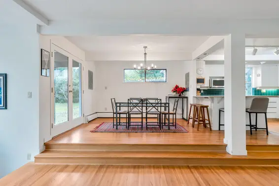 4890 The Dale, West Vancouver For Sale - image 11