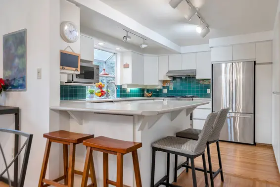 4890 The Dale, West Vancouver For Sale - image 14