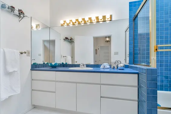 4890 The Dale, West Vancouver For Sale - image 26