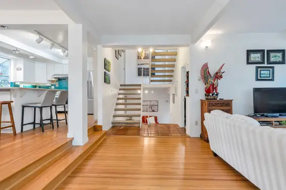 4890 The Dale, West Vancouver For Sale - image 6