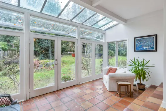 4890 The Dale, West Vancouver For Sale - image 9