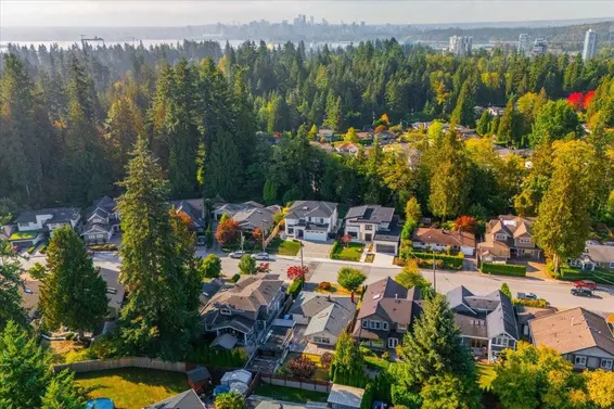 3040 Paisley Road, North Vancouver For Sale - image 33