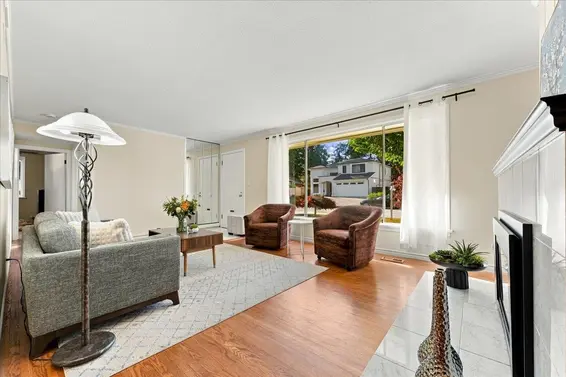 3040 Paisley Road, North Vancouver For Sale - image 7