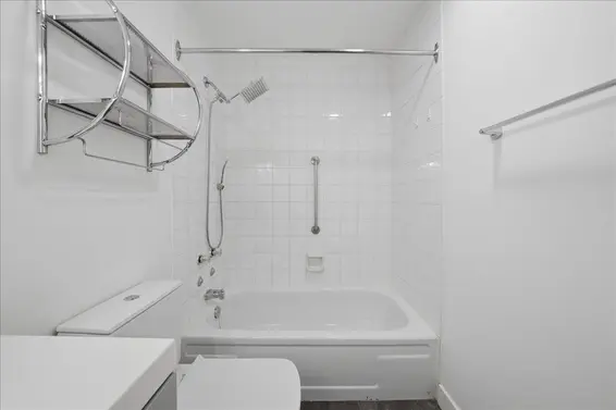 PH 406 1340 Duchess Avenue, West Vancouver For Sale - image 17