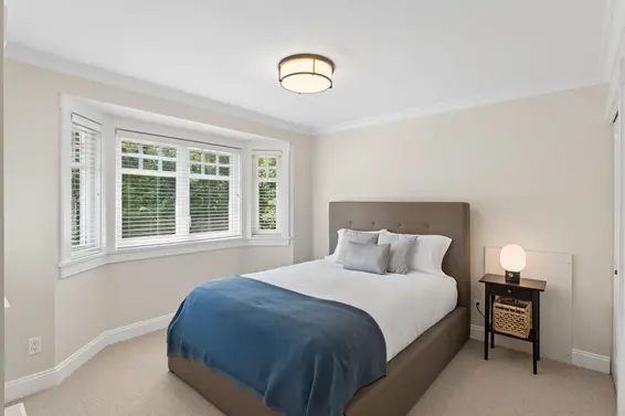 4904 Chalet Place, North Vancouver For Sale - image 26