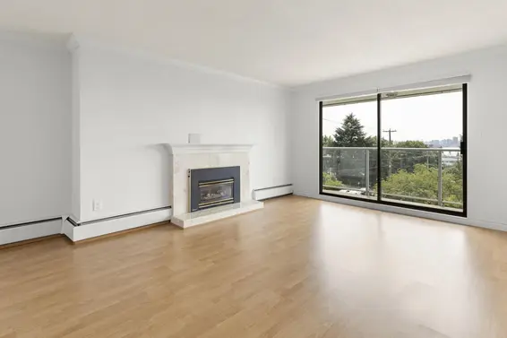307 308 West 2nd Street, North Vancouver For Sale - image 11