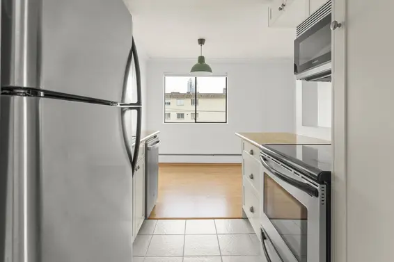 307 308 West 2nd Street, North Vancouver For Sale - image 17