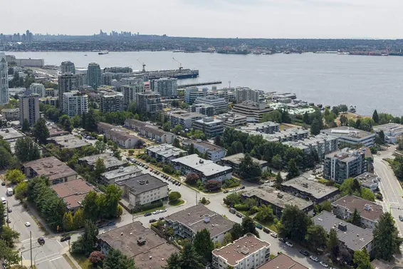 307 308 West 2nd Street, North Vancouver For Sale - image 8