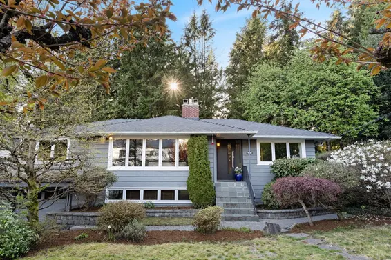 4331 Lions Avenue, North Vancouver
