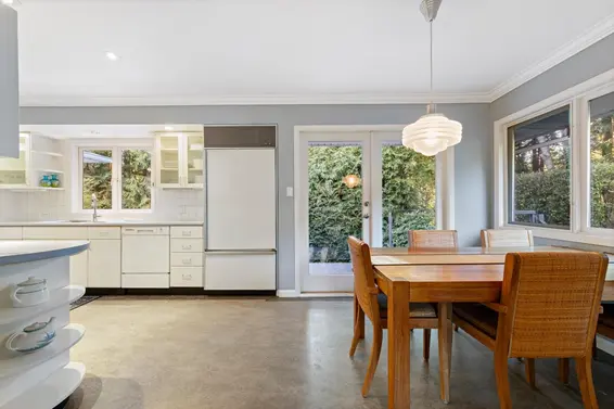 4331 Lions Avenue, North Vancouver For Sale - image 6