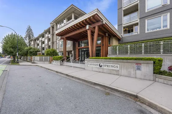 203 2665 Mountain Highway, North Vancouver For Sale - image 3