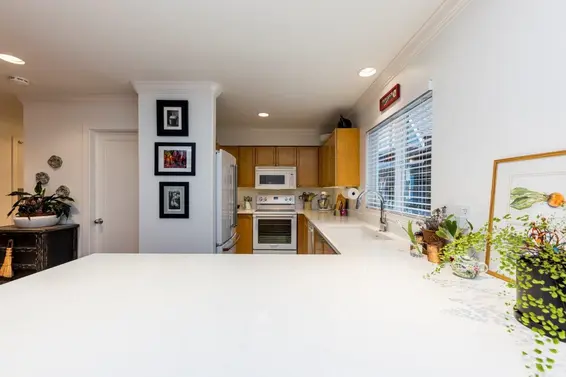 2530 Western Avenue, North Vancouver For Sale - image 12