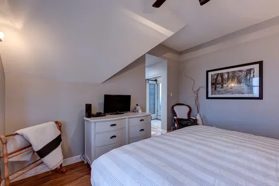 2530 Western Avenue, North Vancouver For Sale - image 25