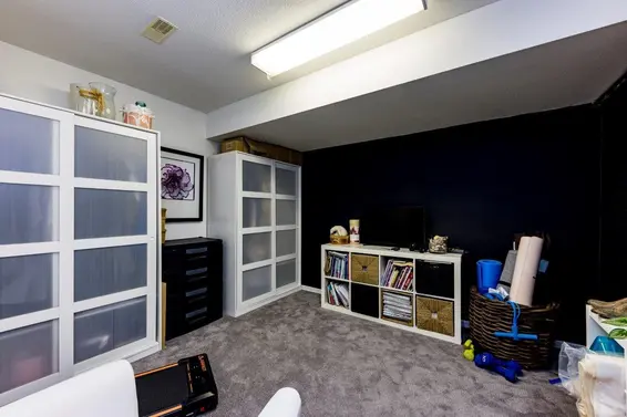 2530 Western Avenue, North Vancouver For Sale - image 32