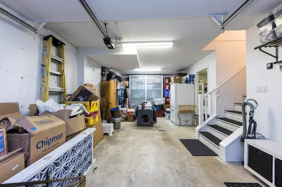 2530 Western Avenue, North Vancouver For Sale - image 33