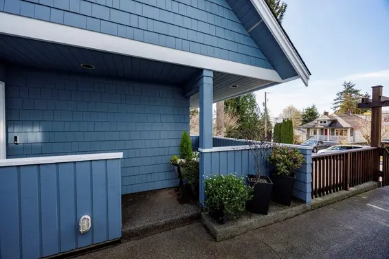 2530 Western Avenue, North Vancouver For Sale - image 5