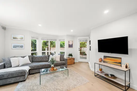 101 123 East 6th Street, North Vancouver For Sale - image 10