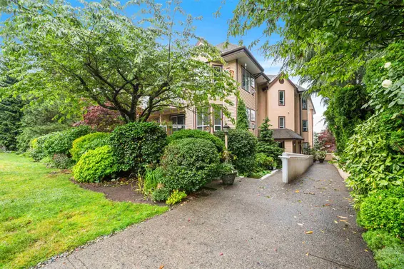 101 123 East 6th Street, North Vancouver For Sale - image 33