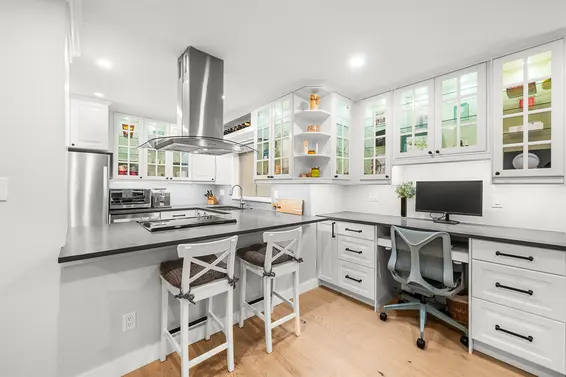 101 123 East 6th Street, North Vancouver For Sale - image 8