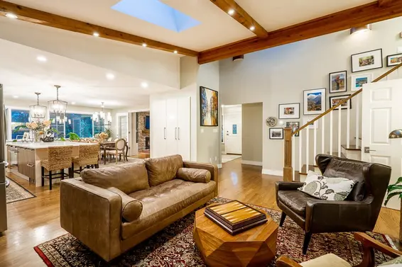 5685 Westport Road, West Vancouver For Sale - image 6