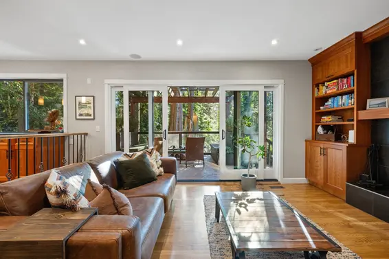 2857 Violet Street, North Vancouver For Sale - image 14