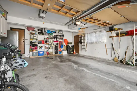 2857 Violet Street, North Vancouver For Sale - image 31