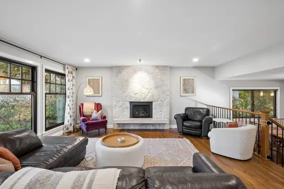 2857 Violet Street, North Vancouver For Sale - image 5