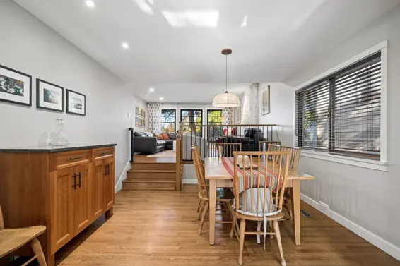 2857 Violet Street, North Vancouver For Sale - image 8