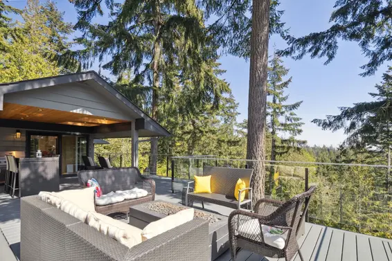 4044 Almondel Road, West Vancouver For Sale - image 15