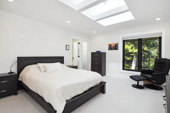 4044 Almondel Road, West Vancouver For Sale - image 18