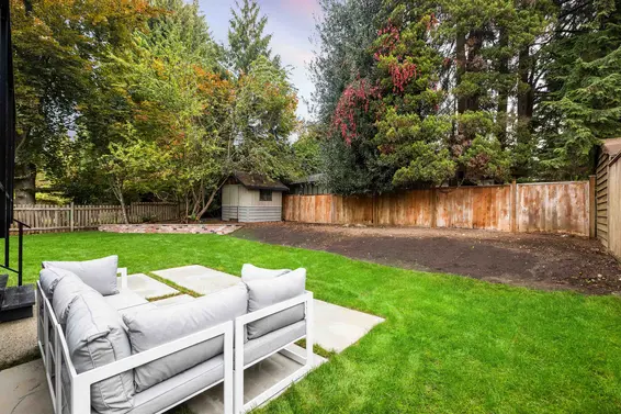 2654 Masefield Road, North Vancouver For Sale - image 36