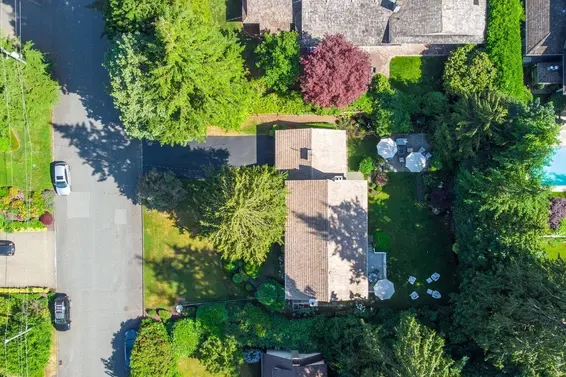 840 Margaree Place, West Vancouver For Sale - image 3