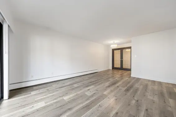 302 170 East 3rd Street, North Vancouver For Sale - image 10