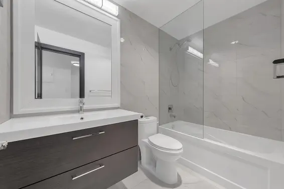 302 170 East 3rd Street, North Vancouver For Sale - image 6