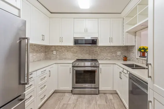 5 2150 Marine Drive, West Vancouver For Sale - image 3