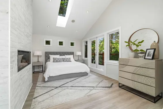 1610 Ross Road, North Vancouver For Sale - image 17