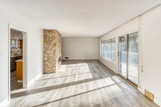 1025 Ridgewood Drive, North Vancouver For Sale - image 11