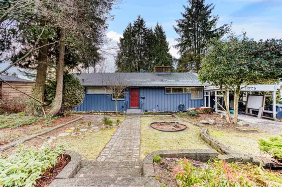 1025 Ridgewood Drive, North Vancouver For Sale - image 3