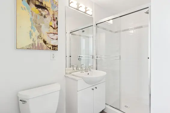 1907 138 East Esplanade Esplanade, North Vancouver For Sale - image 31
