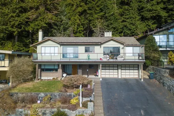5240 Malaspina Place, North Vancouver For Sale - image 15