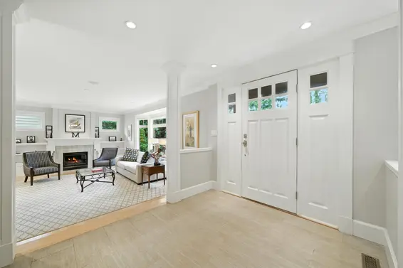 5211 Timberfeild Road, West Vancouver For Sale - image 3