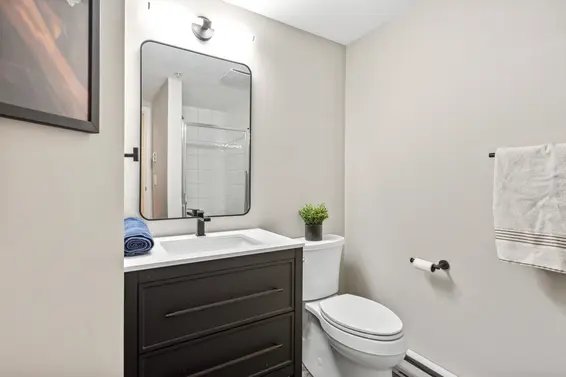 300 137 East 1st Street, North Vancouver For Sale - image 16