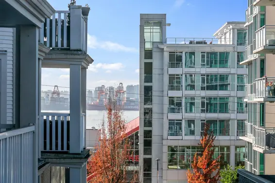 300 137 East 1st Street, North Vancouver For Sale - image 33