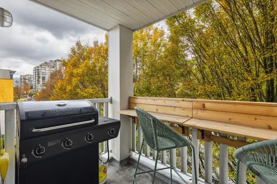 300 137 East 1st Street, North Vancouver For Sale - image 4