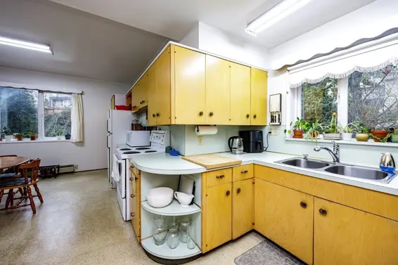 151 East Kings Road, North Vancouver For Sale - image 12