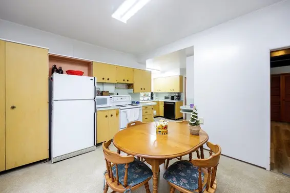 151 East Kings Road, North Vancouver For Sale - image 14