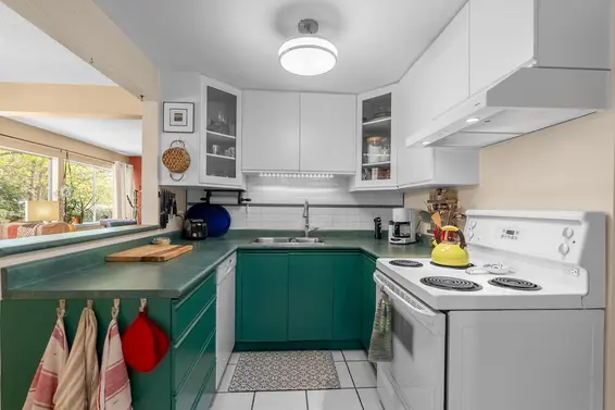 844 Westview Drive, North Vancouver For Sale - image 11