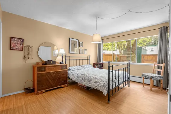 844 Westview Drive, North Vancouver For Sale - image 17