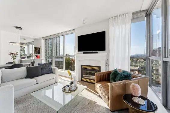 601 108 East 14th Street, North Vancouver For Sale - image 8