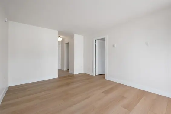 403 2150 Bellevue Avenue, West Vancouver For Sale - image 9